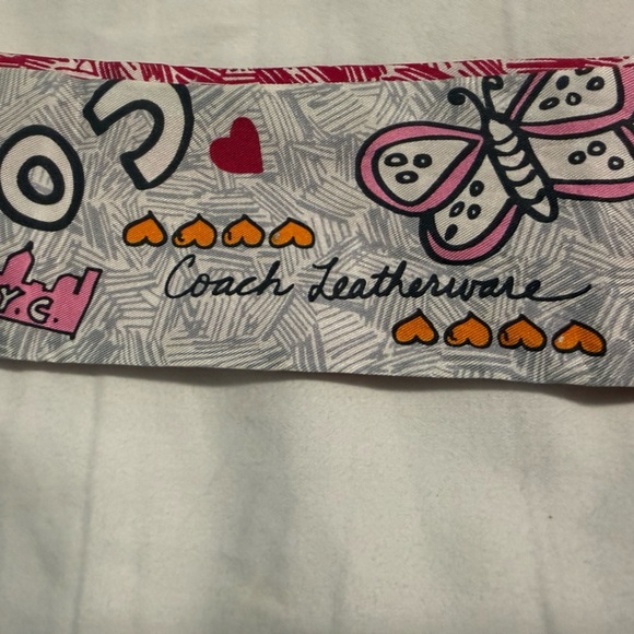 Coach Poppy (Hair or Bag scarf) very Rare Colorful Graphic ? Silk Scarf! ? main image 6